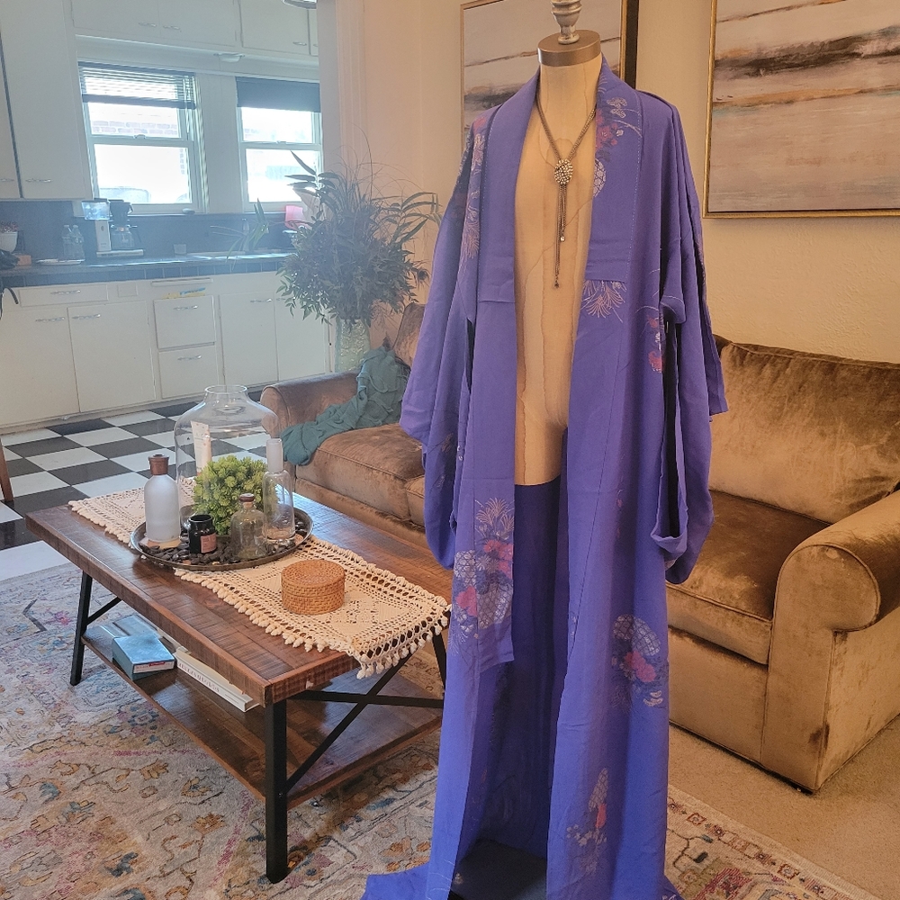 OOAK Silk Kimono Vintage Hand Sewn Lamè stunning piece